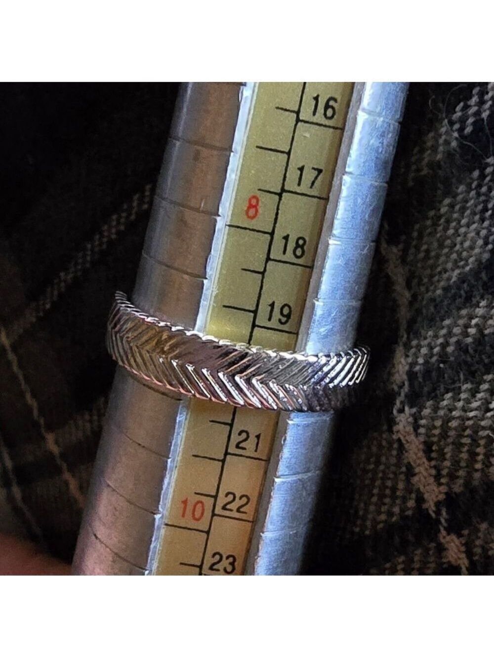 Sterling Forever Herringbone Ring - Picture 4 of 5